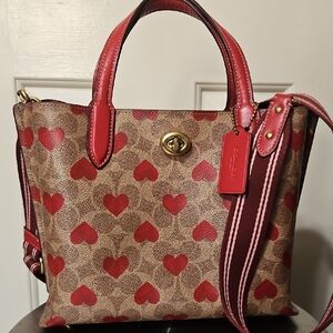 Coach EUC Hearts Signature Brown Crossbody